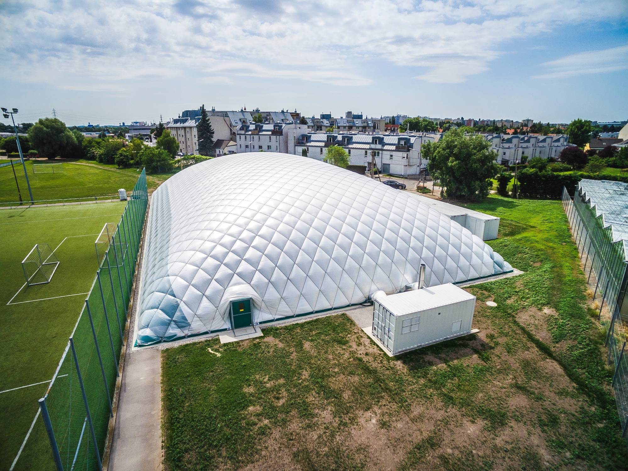 Triple skin air dome | Products | Production of inflatable halls, POLY ...